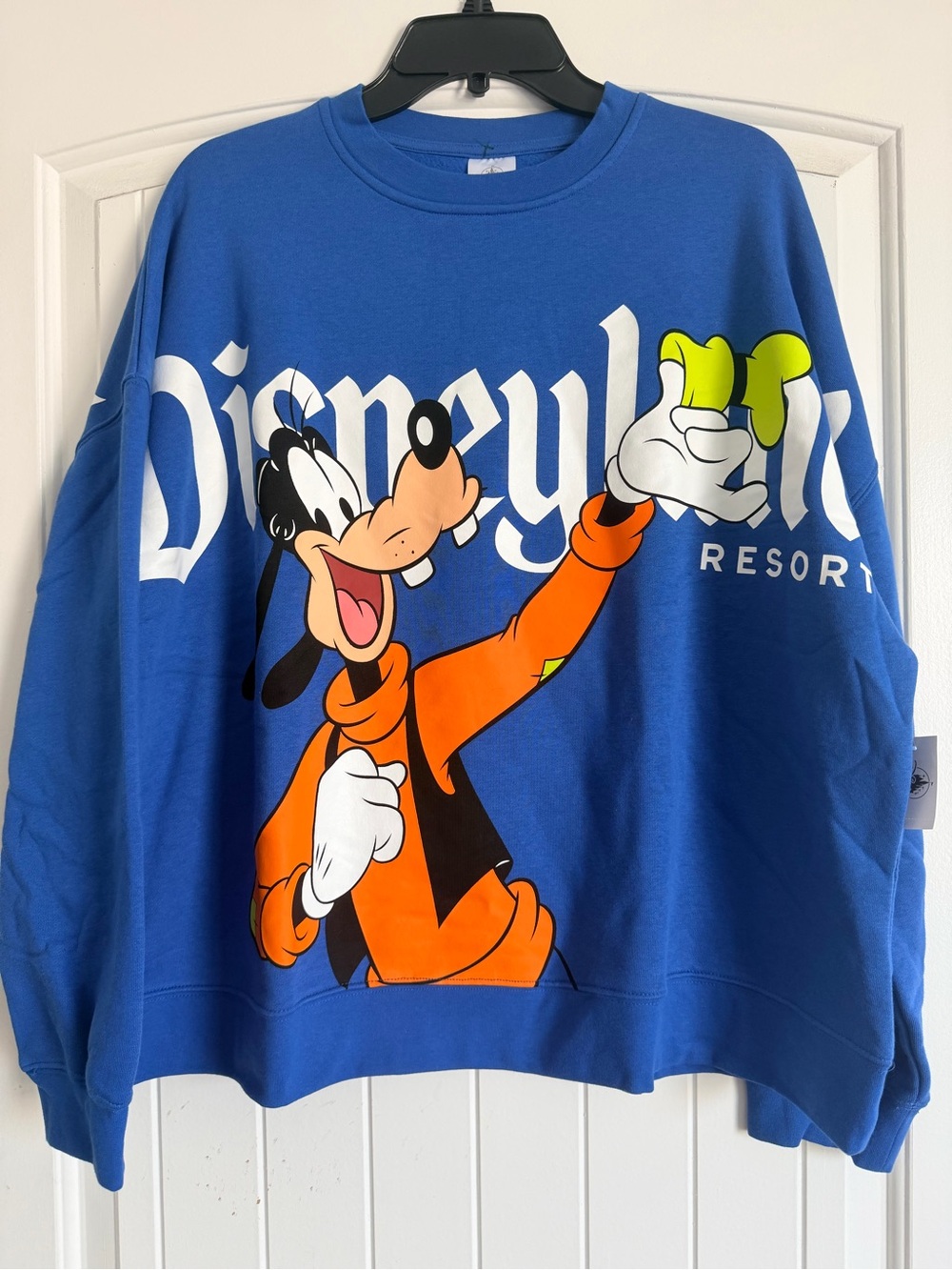 Disney Blue Crewneck with Goofy Graphic size L